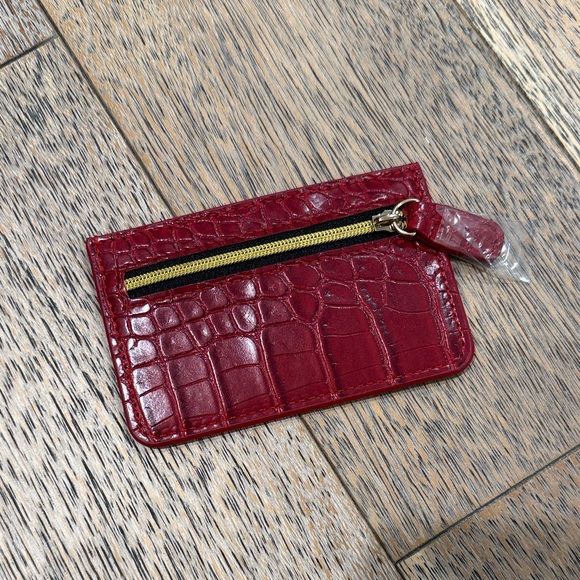 Red Crocodile Embossed Card Holder - Picture 3 of 5